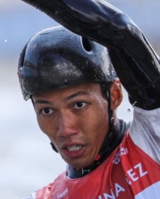 2022 ICF CANOE SLALOM WORLD CUP PRAGUE Yuuki Tanaka