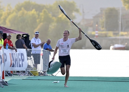 Mads Pedersen Denmark canoe marathon Metkovic 2024 celebrating