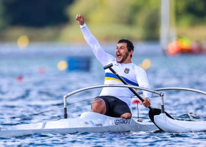 Vladyslav Yepifanov Paris 2024 Ukraine Paracanoe Paralympics gold