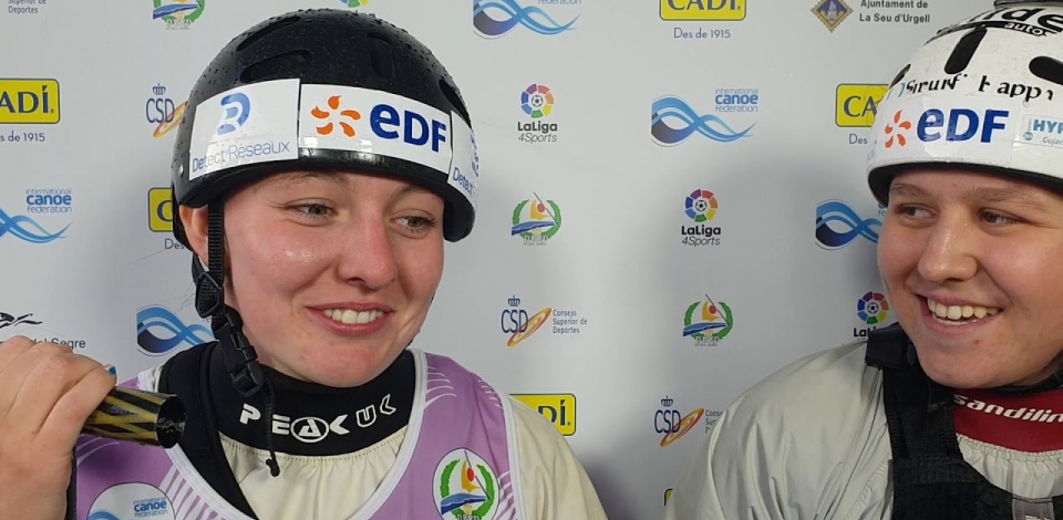 Elsa Gaubert Margot Beziat France C2 Gold / 2019 ICF Wildwater Canoeing World Championships