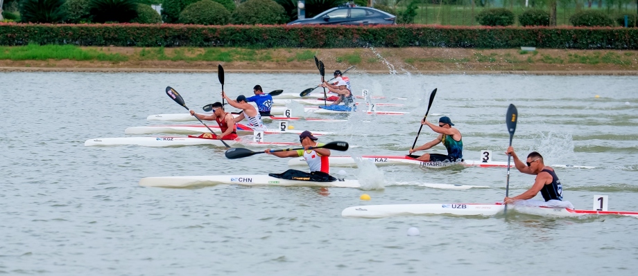 E Sultangaziev was sensational in the men's K1 200m