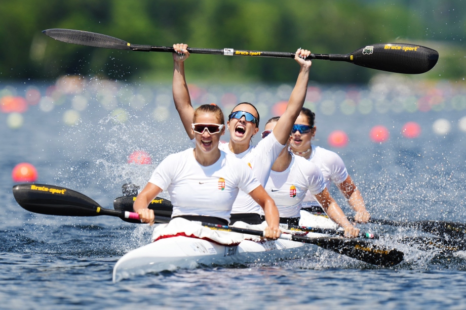 hungary junior k4 gold