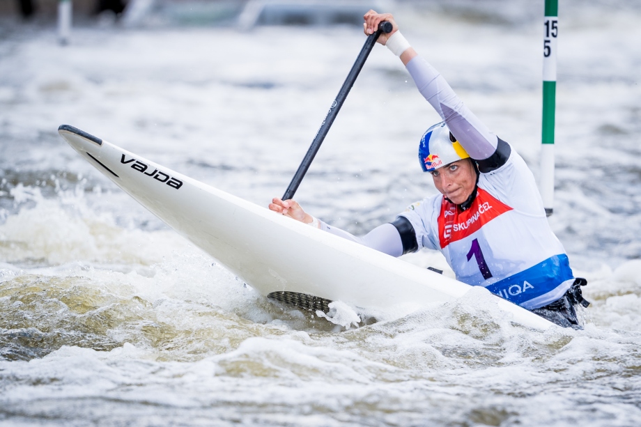 Jessica Fox gold csl canoe slalom prague 