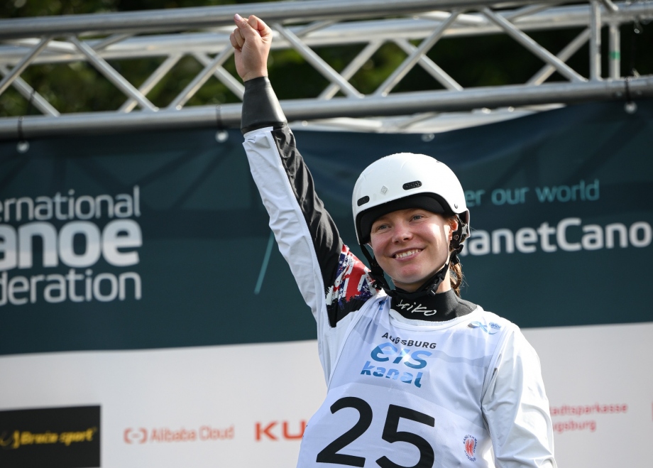Lois Leaver and her brother Sam Leaver starred for Great Britain Lois Leaver Great Britain kayak cross Augsburg 2025 ceremony 1