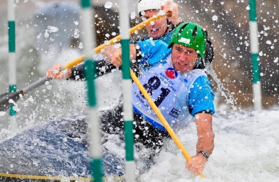 Men's C2 was on the programme in Penrith Penrith 2005 C2 canoe slalom