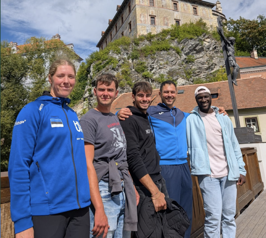 The group of athletes visited cultural landmarks in Czechia