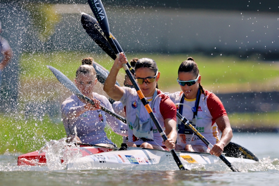 Tania Fernandez and Tania Alvarez Spain Canoe Marathon Gyor 2025