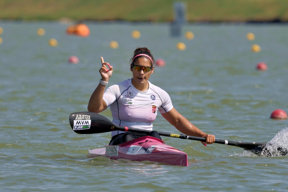 Zsoka Csikos Szeged 2026 Hunary kayak sprint